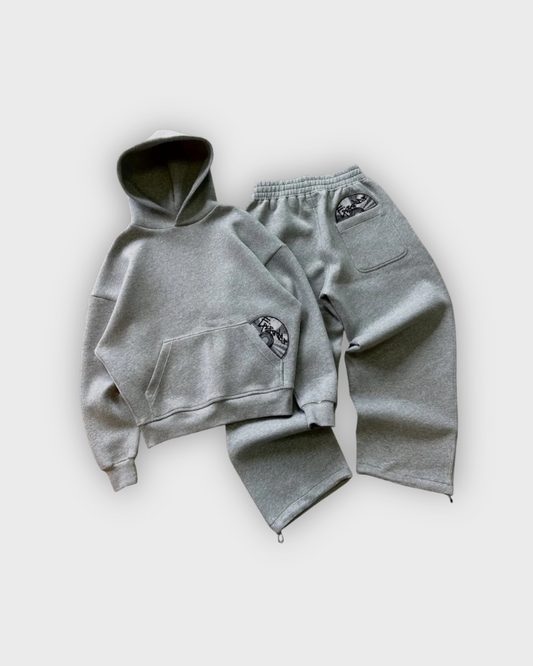 Auren Essential Tracksuit