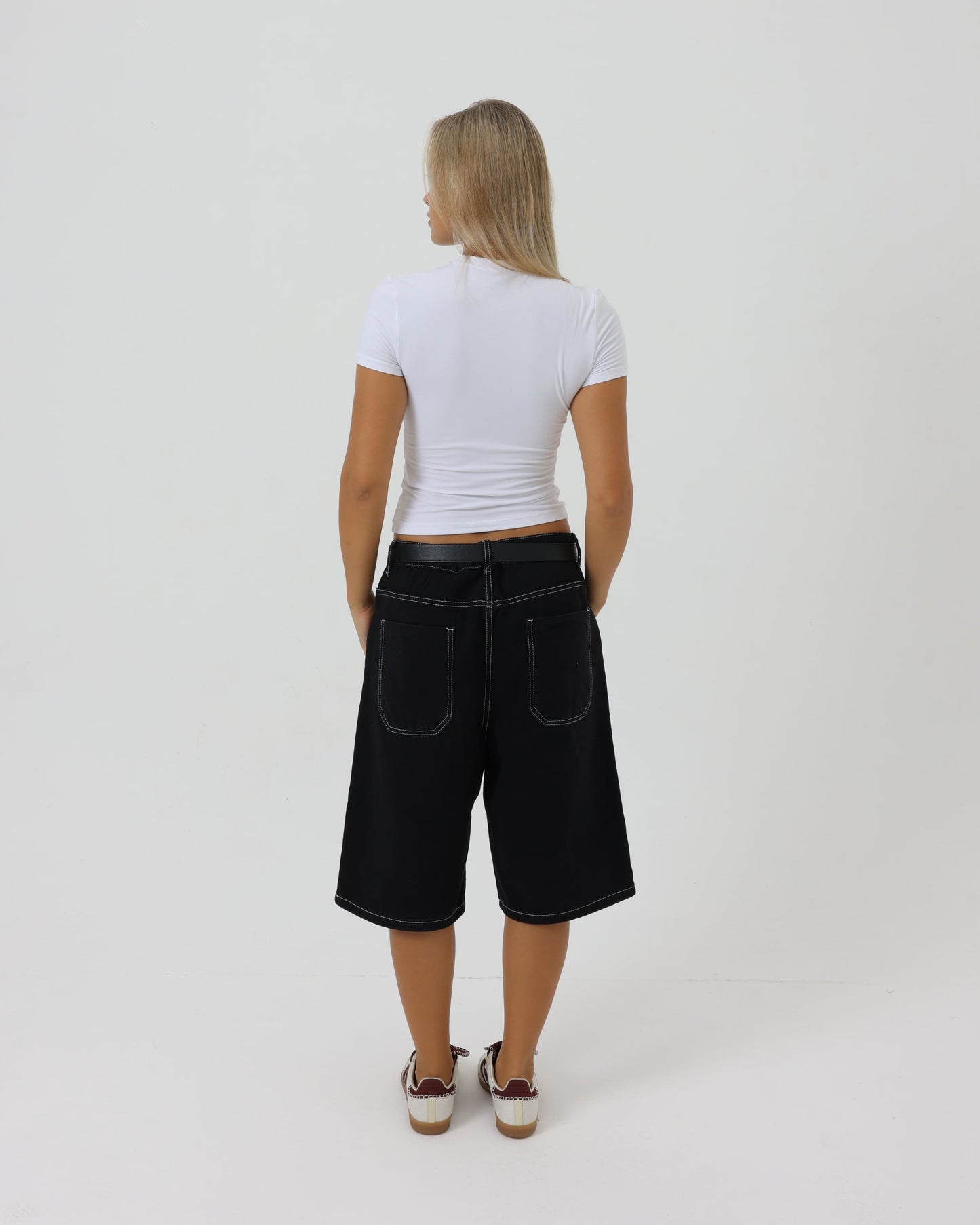 Hanari Floral Denim Shorts