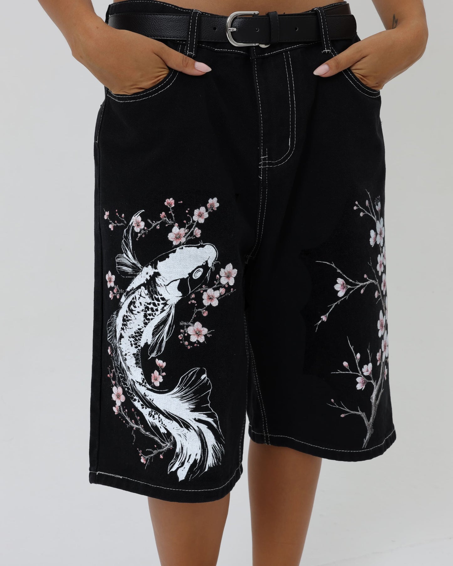Hanari Floral Denim Shorts
